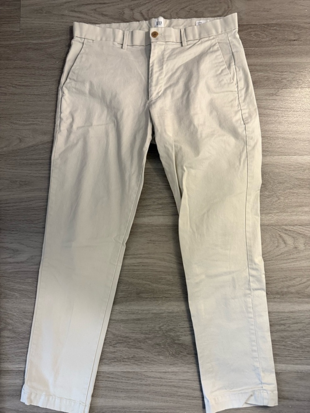 GAP Men's Cream Chino Pants, 34x30
